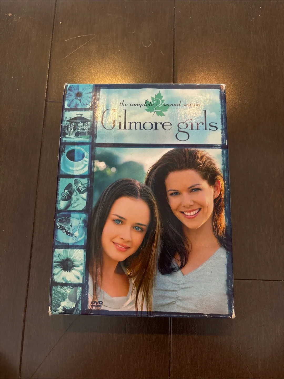 Gilmore Girls: The Complete Second Season DVD thumbnail
