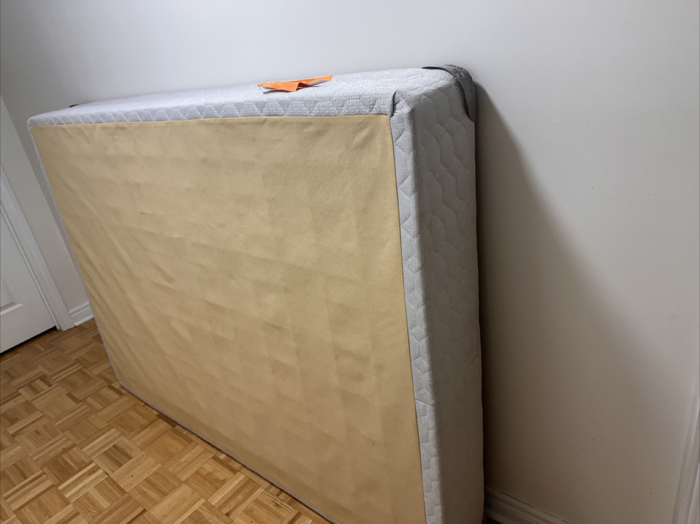Sealy Posturepedic Box Spring