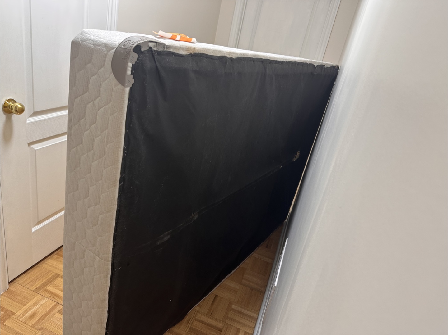 Sealy Posturepedic Box Spring - photo 2