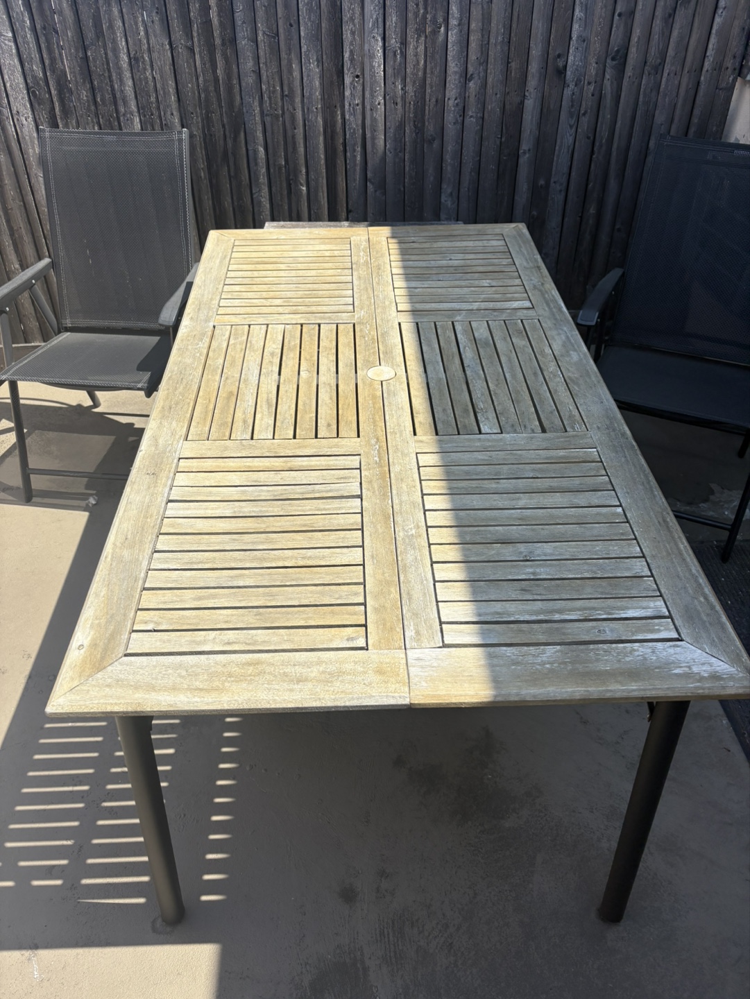 Outdoor Patio Table and 4 Chairs Set