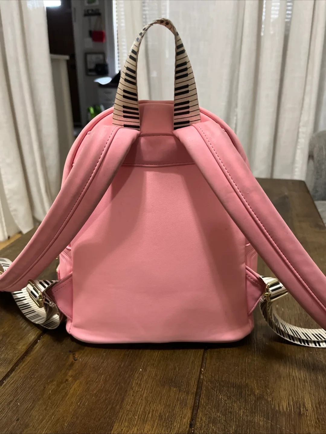 Disney The Aristocats Mini Backpack Loungefly image indicator(2)