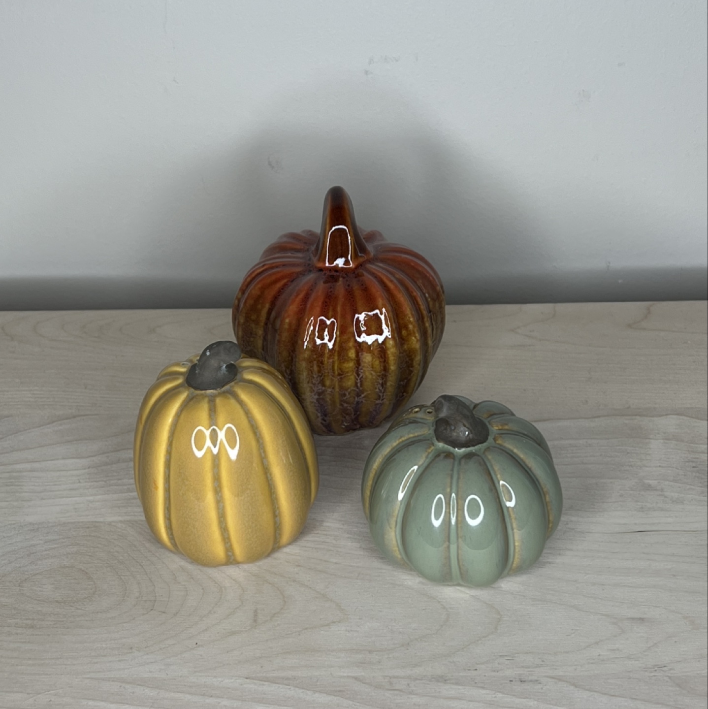 Set of three ceramic pumpkins