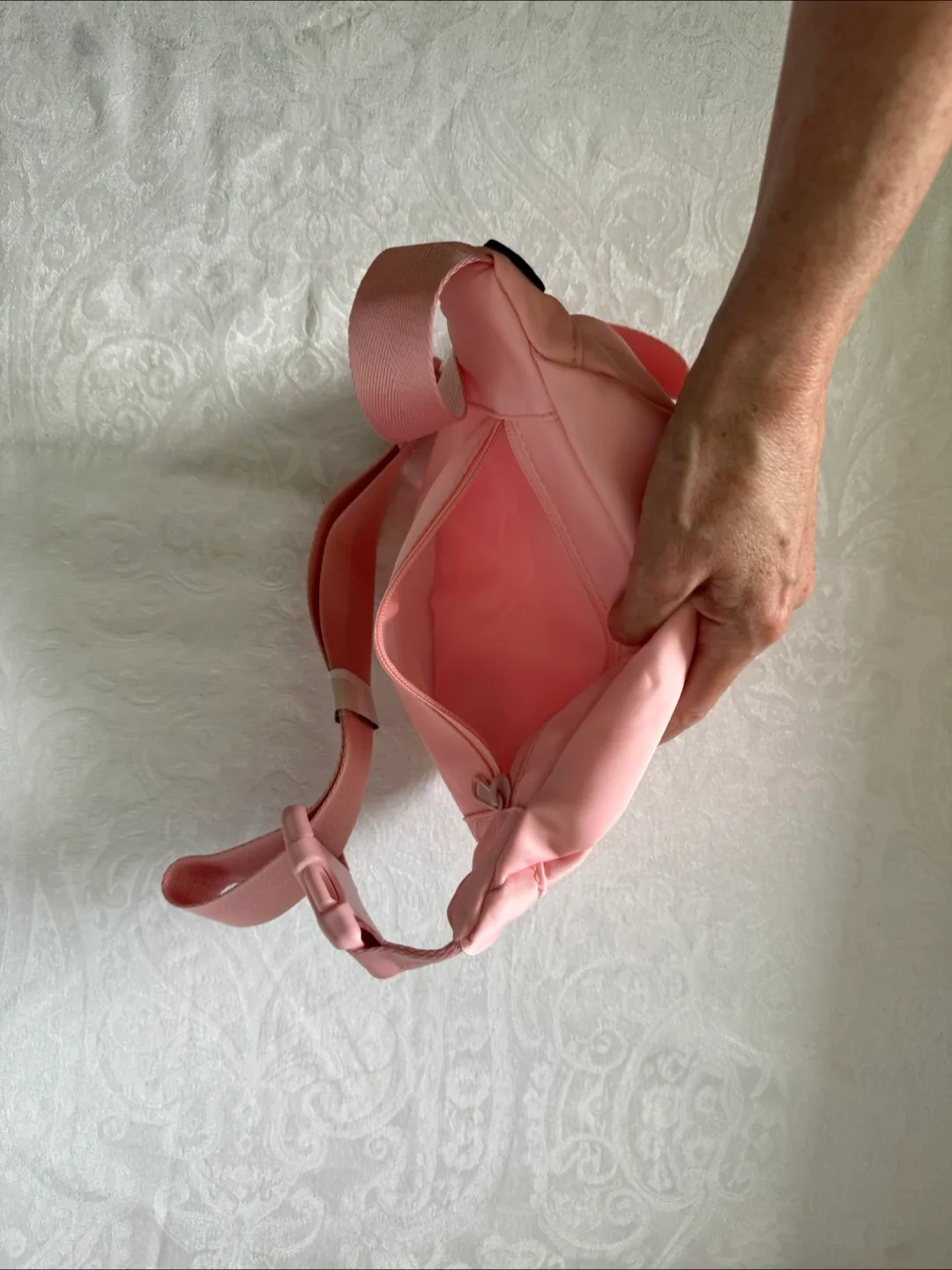 Great everyday bag! Pink Fanny Pack, Waist Bag image indicator(4)