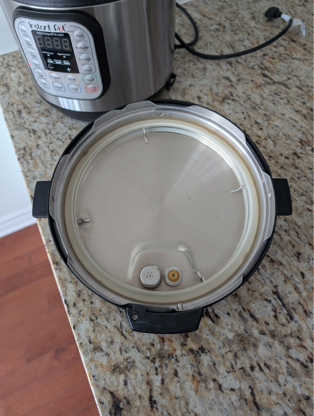 [Move out] 6-quart Instant Pot IP Duo - photo 5
