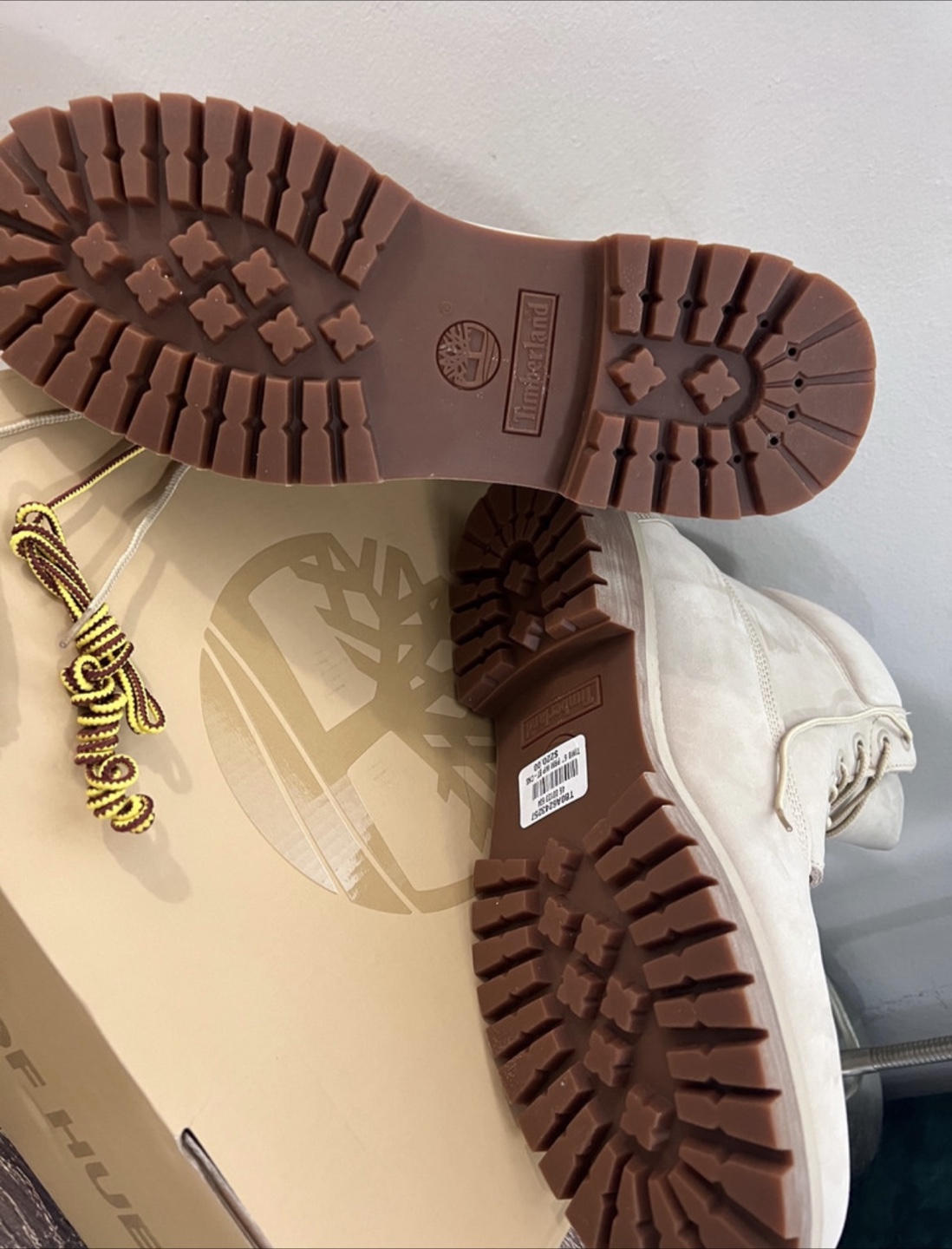 Timberland Boots - size 10 - photo 5