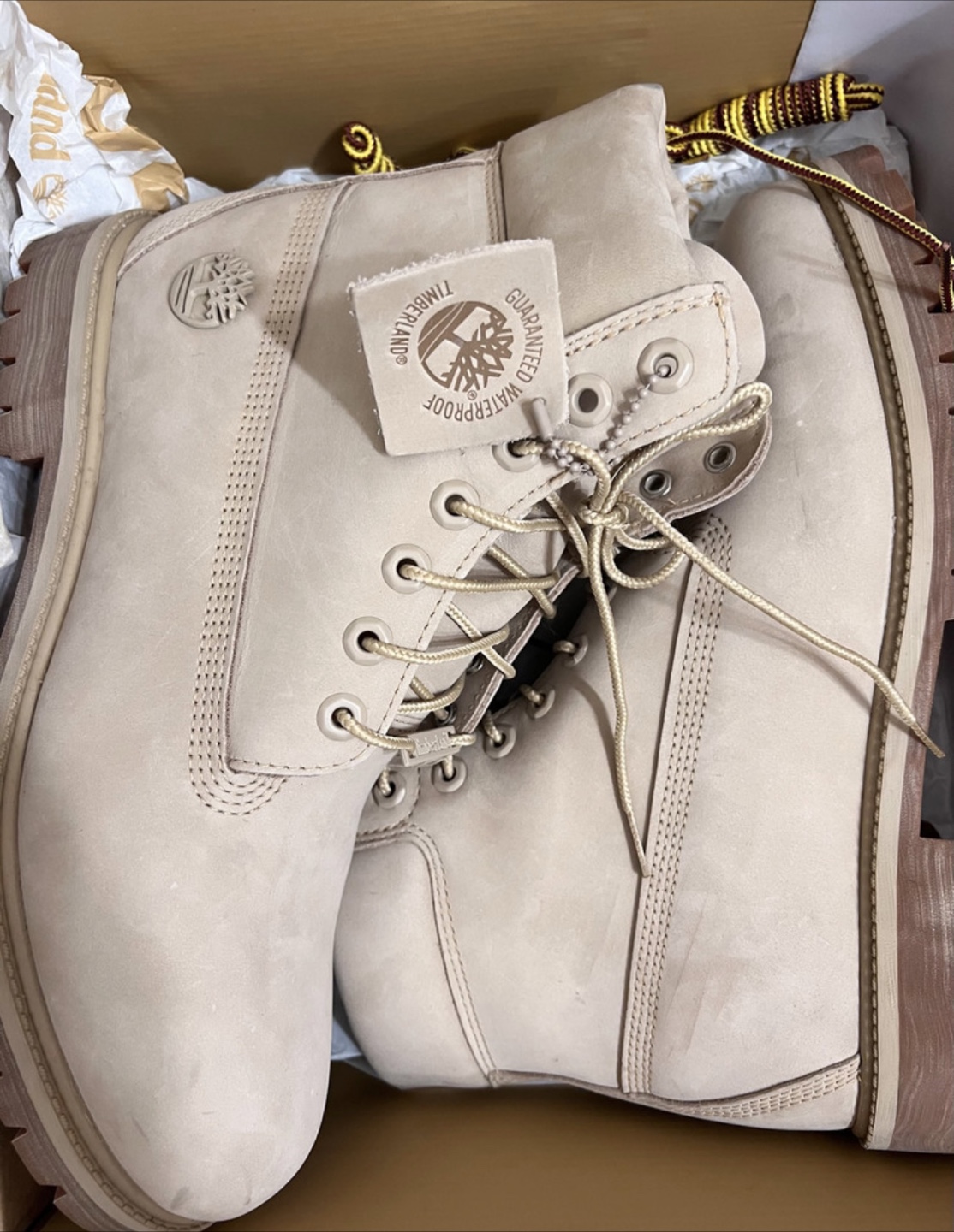 Timberland Boots - size 10 - photo 2