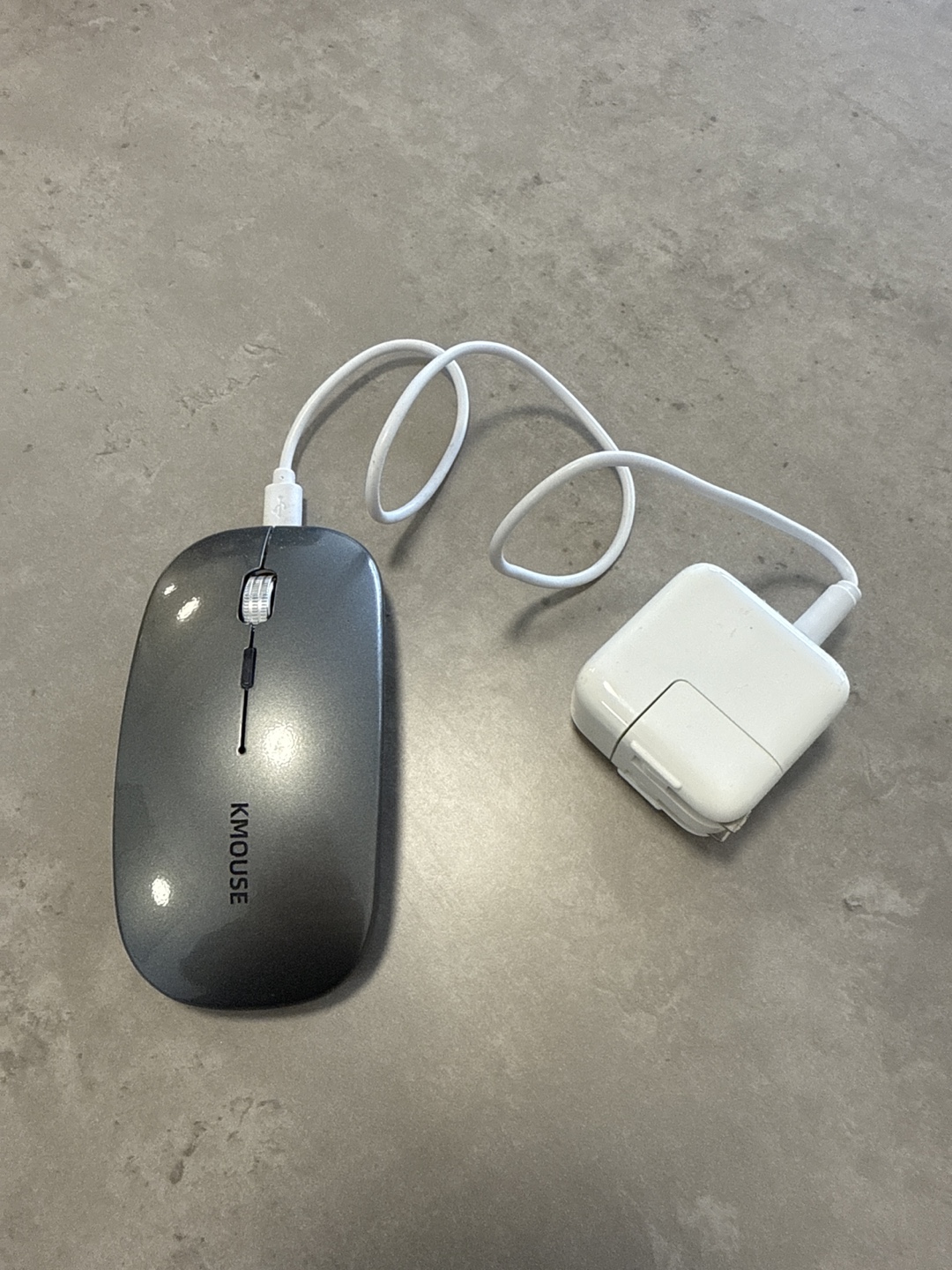 KMouse Wireless Mouse with USB Charging Cable
