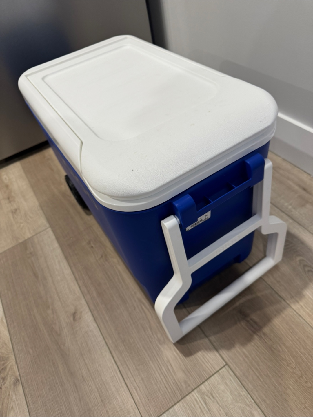 Igloo Rolling Cooler - photo 3