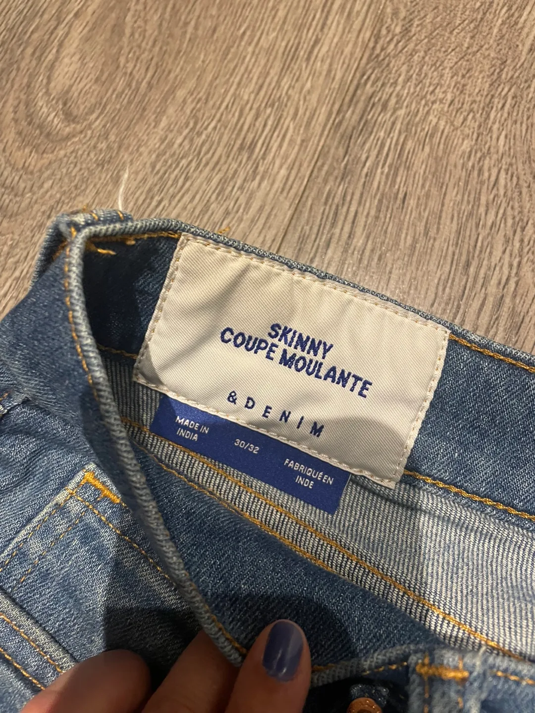 H&M men skinny jeans thumbnail