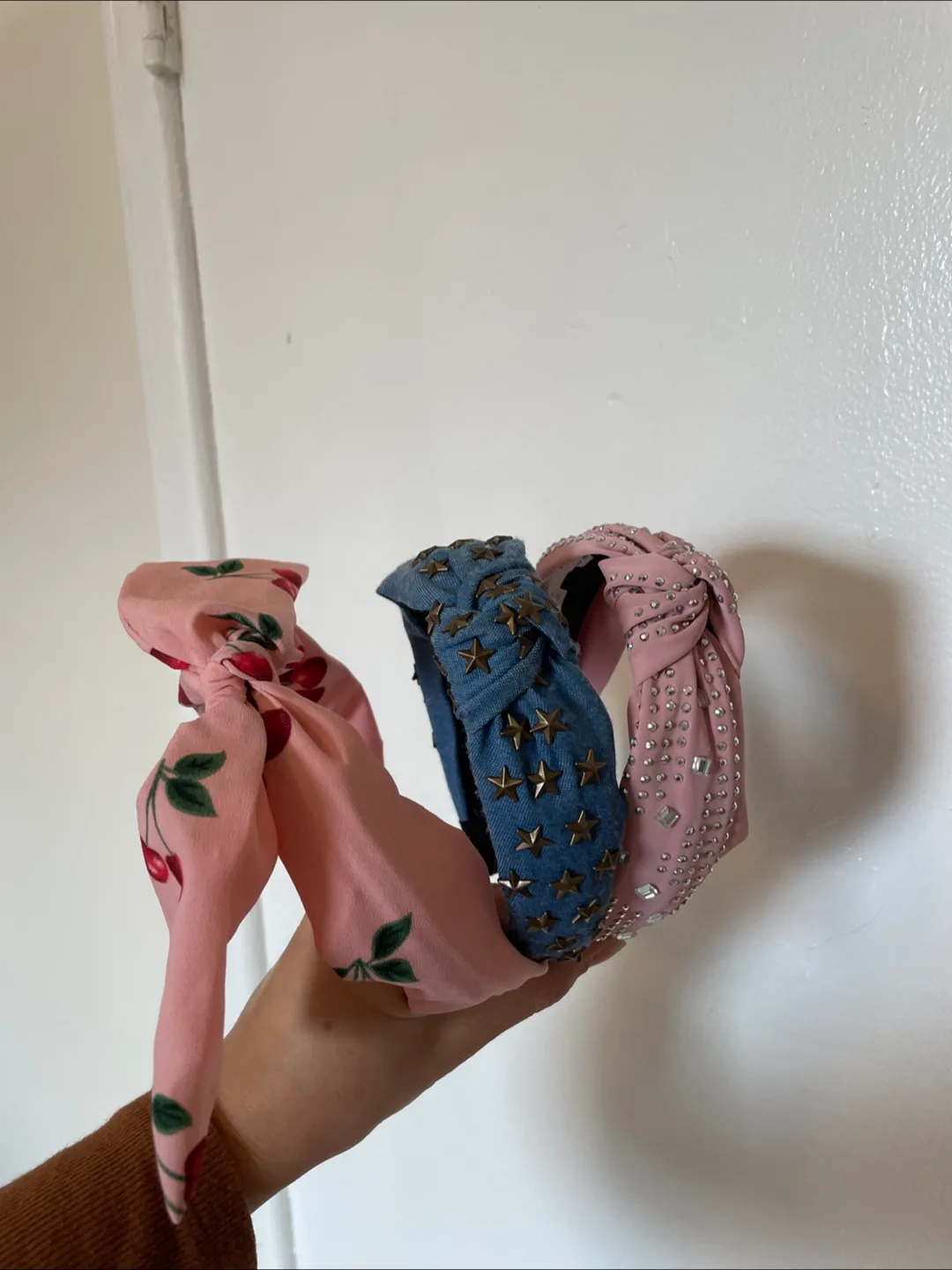 Three New knotted headbands image indicator(3)