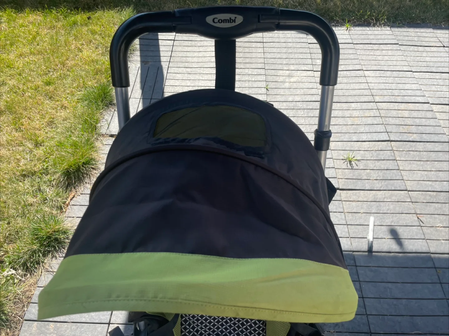 Combi Stroller - Lightweight and Compact image indicator(3)