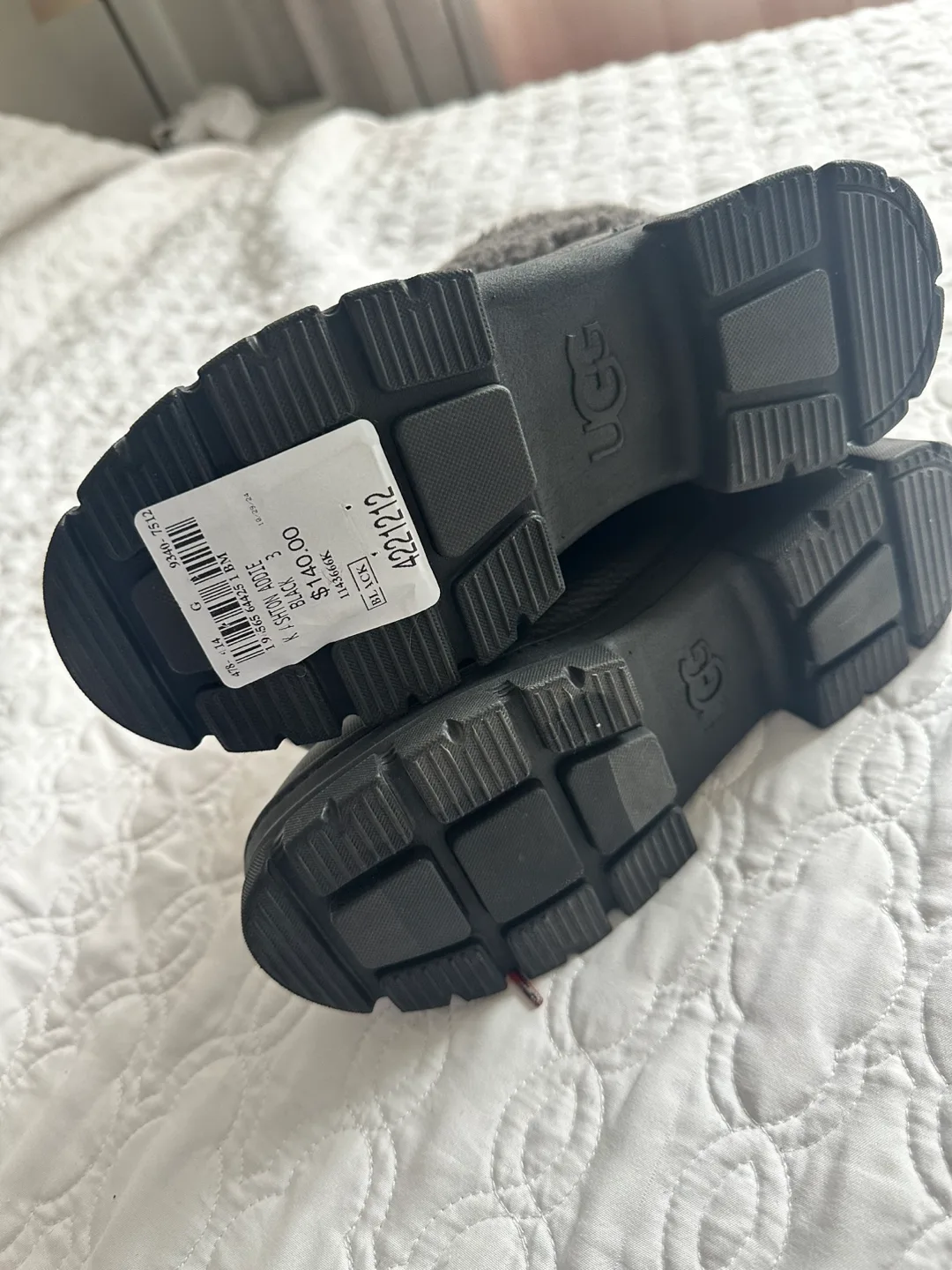 UGG Kids' K Ashton Addie Lace-Up Winter Boots - Size 3 image indicator(3)