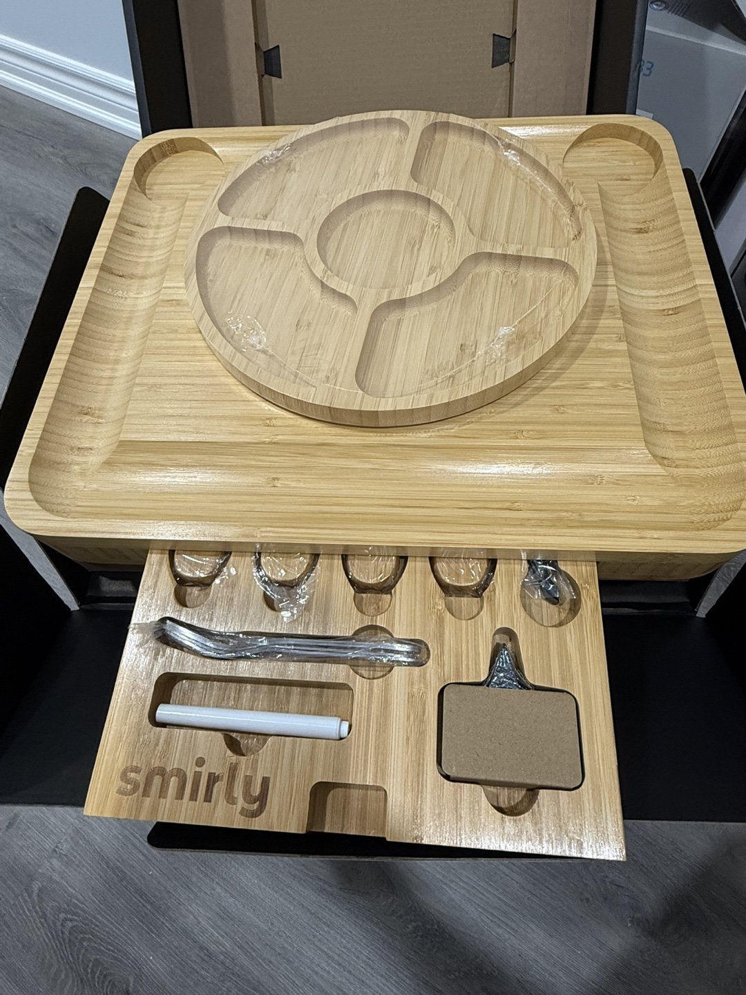 Smirly Epic Party Board 3-Piece Bamboo Cheese Board Set - photo 4