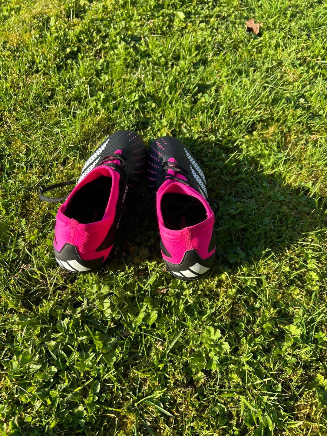 Adidas Predator Edge.3 Firm Ground Soccer Cleats - Size US8 M image indicator(4)