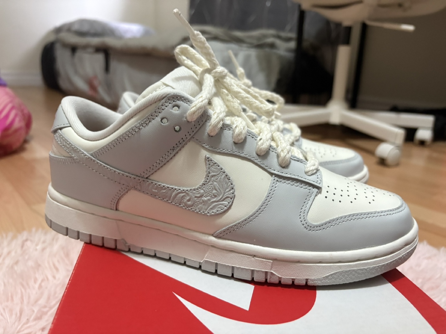 Nike dunk needlework