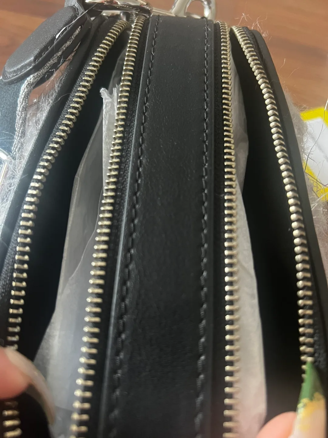 BNWT Marc Jacobs Snapshot Camera Bag Faux Fur image indicator(4)