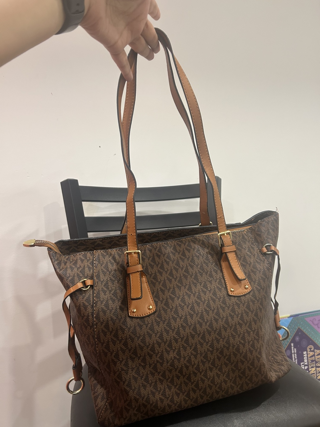 Michael Kors Brown Tote Bag - photo 2
