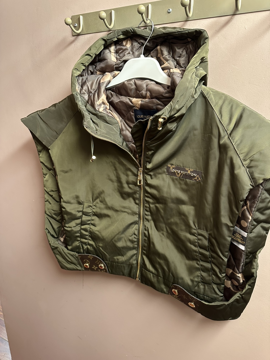 Louis Vuitton Olive Green Cropped Jacket - photo 2