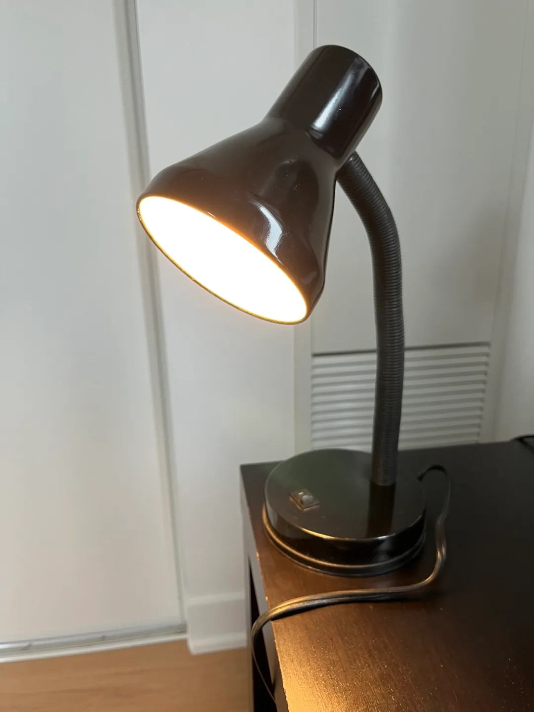 Black desk lamp image indicator(2)