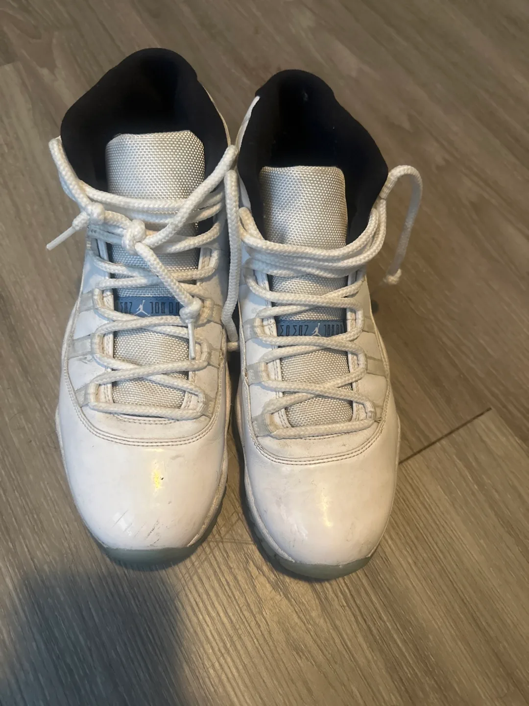 Jordan 11 legend blue size 10 thumbnail