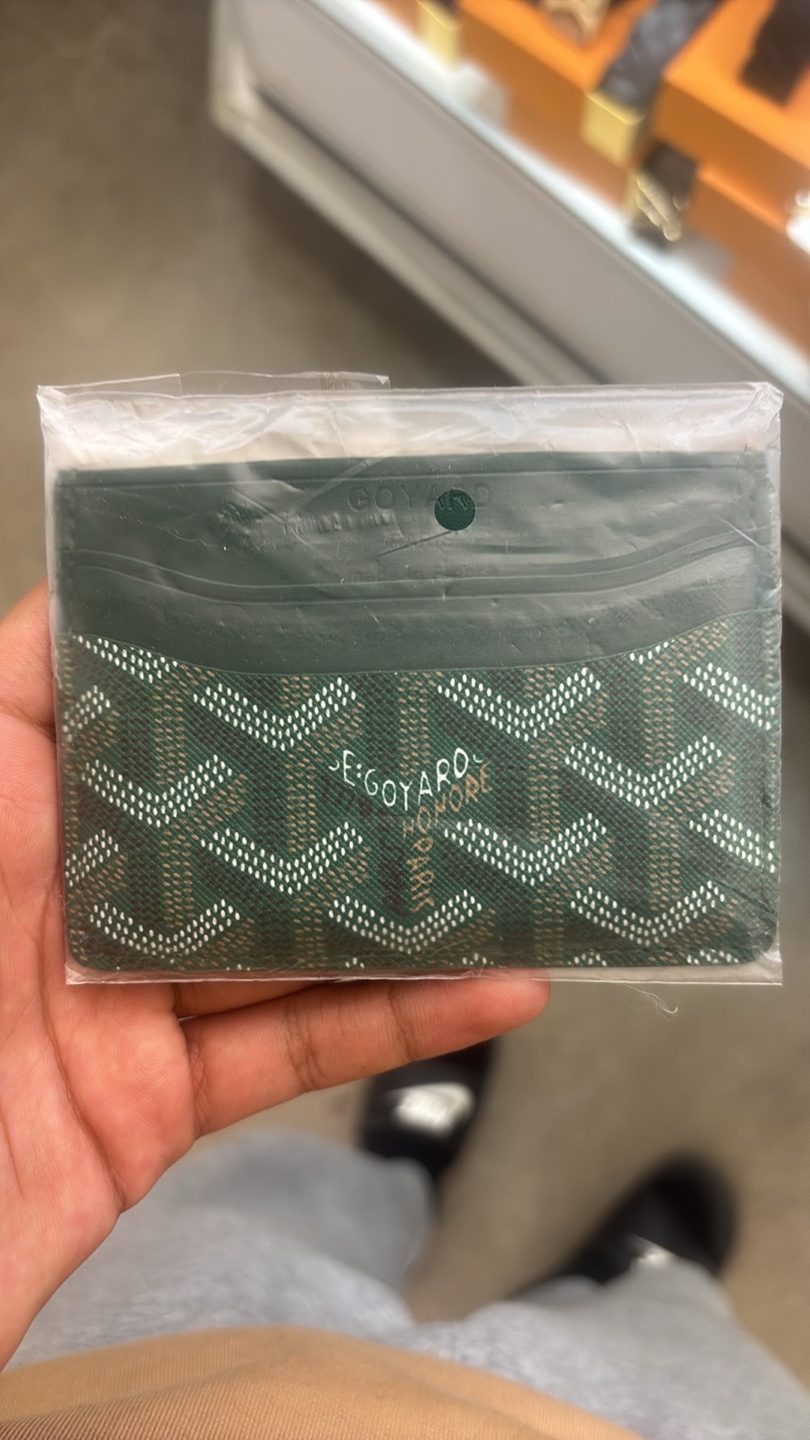 Designer Card Holders - photo 4