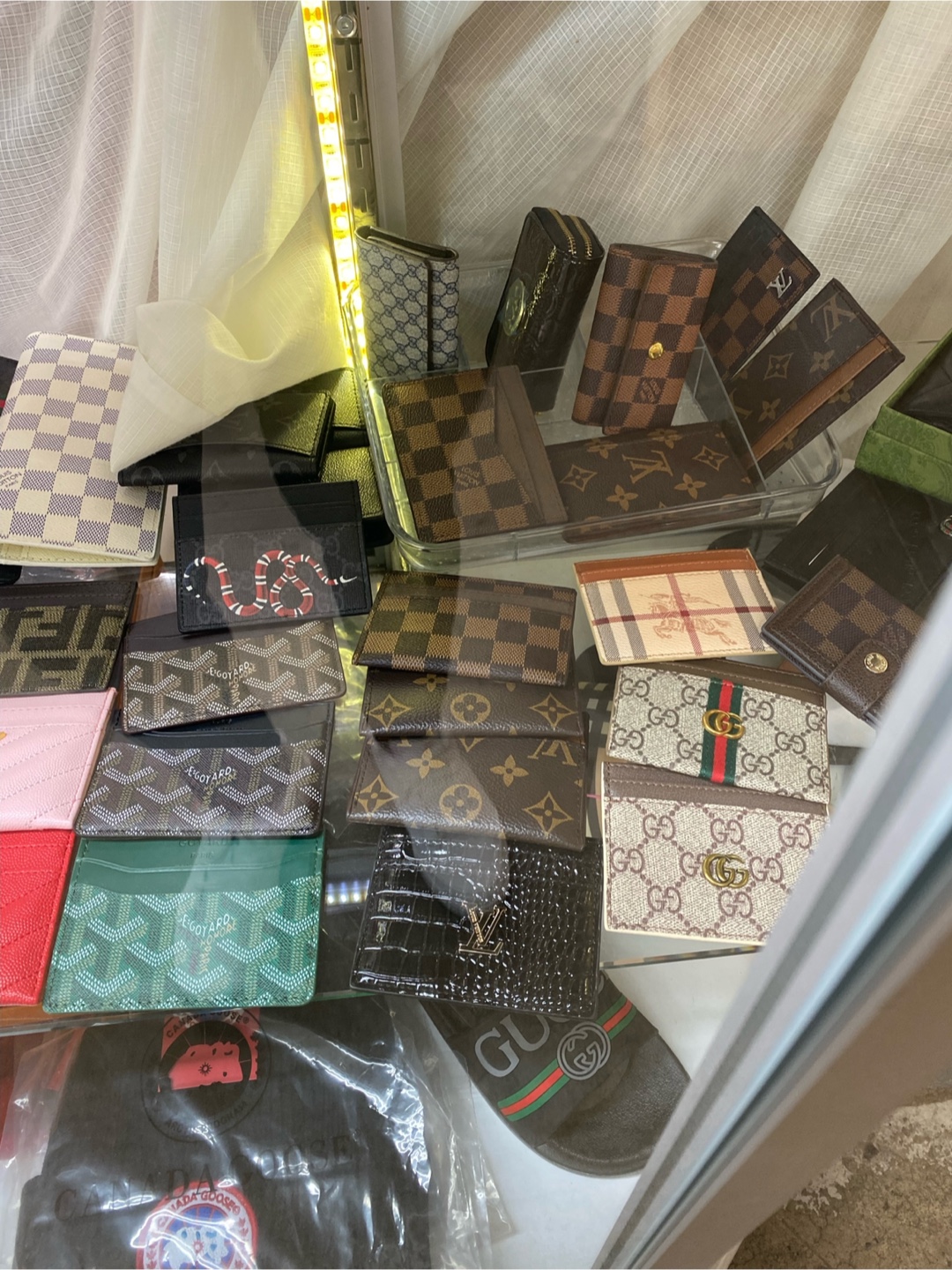 Designer Card Holders - photo 5