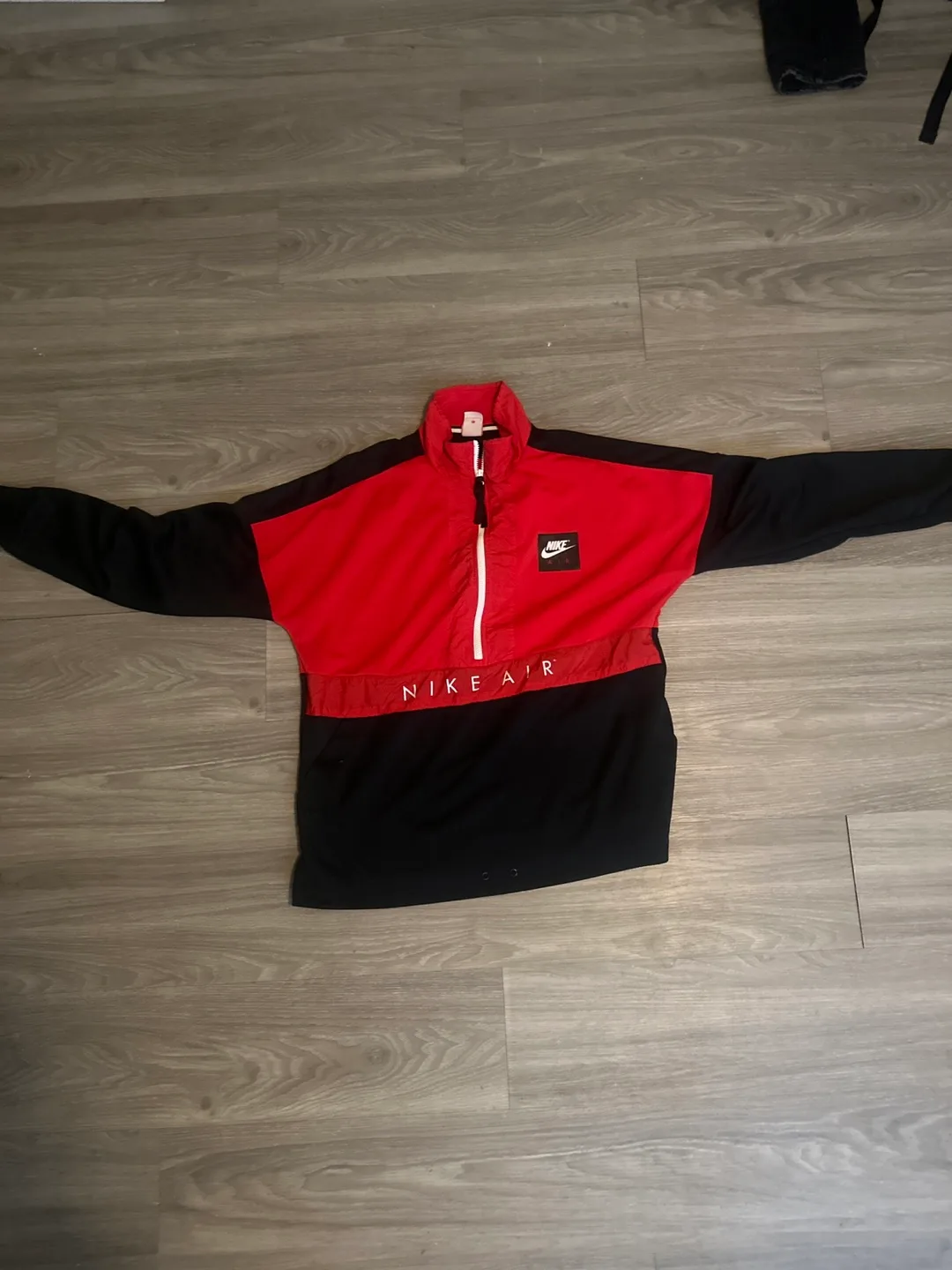 Nike Air 1/4 Zip Pullover thumbnail