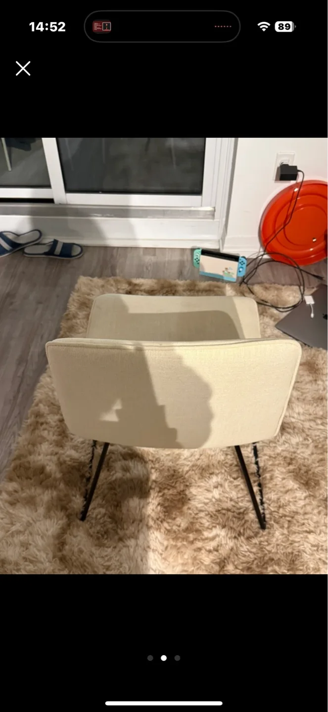 Modern Beige Dining Chair with Black Metal Legs image indicator(2)