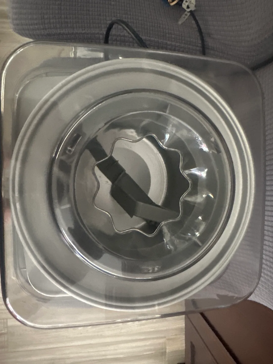 Cuisinart 2Qt Frozen Yogurt-Sorbet & Ice Cream Maker image indicator(2)