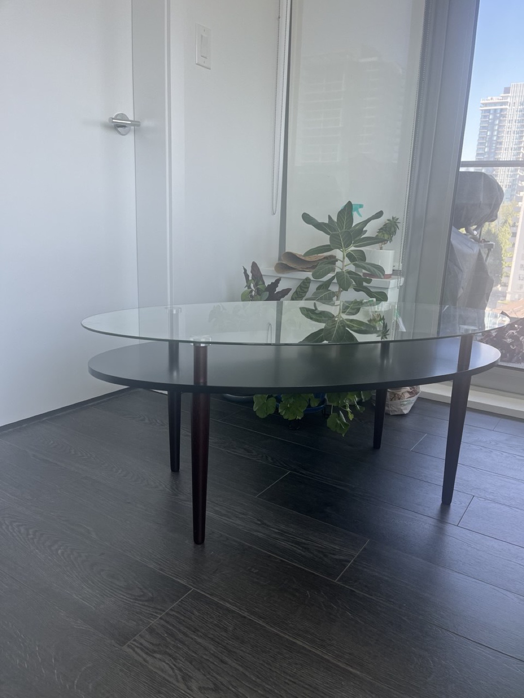 Oval Glass Top Coffee Table - photo 2