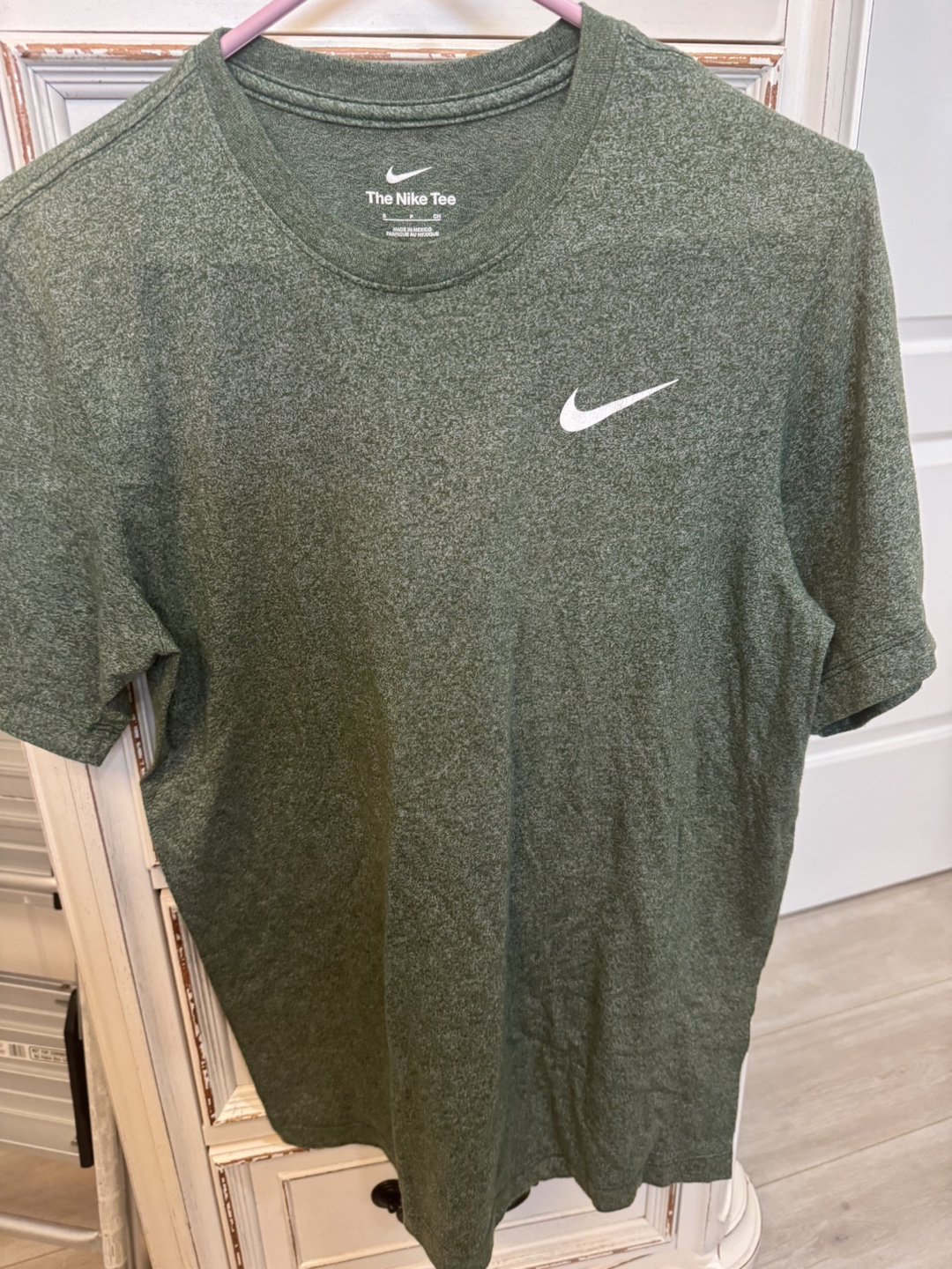 Nike Men's The Nike Tee - Olive Green - photo 2