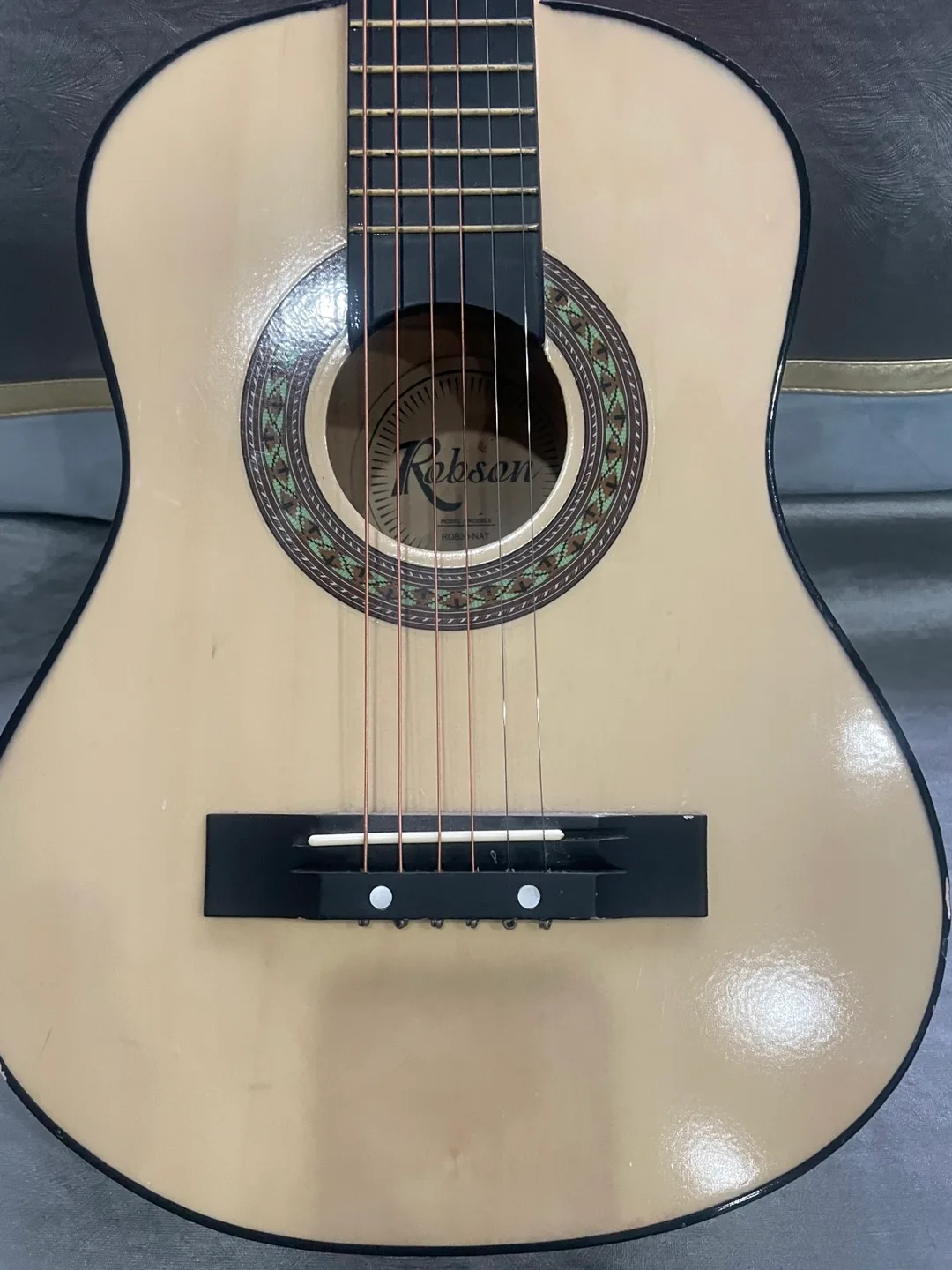 Robson R320-NAT Acoustic Guitar image indicator(4)