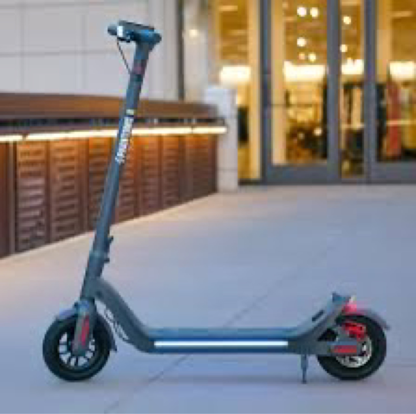 Refurbished Gogo A9 Electric Scooter - photo 2