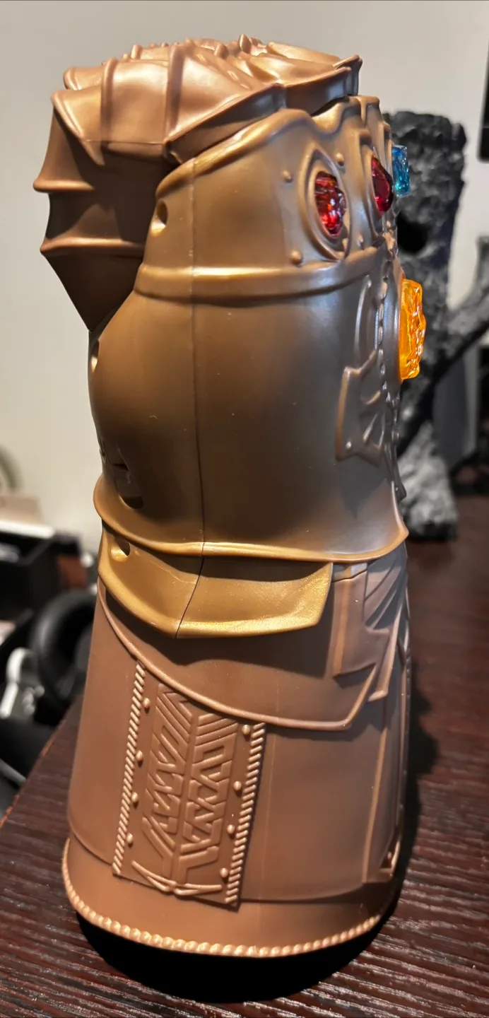 Marvel Avengers Thanos INFINITY GAUNTLET Hasbro 2017 image indicator(5)