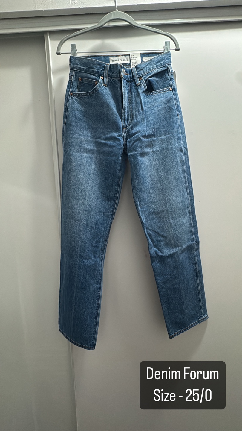 Denim Forum Size 25/0 Jeans