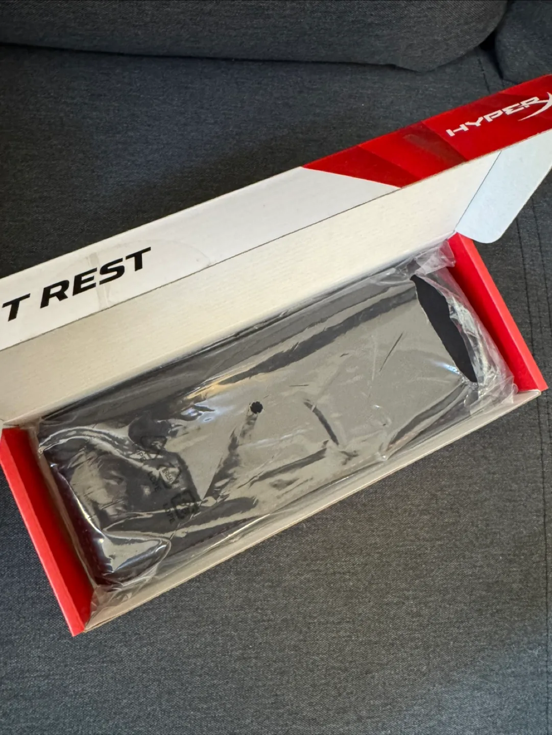 HyperX Wrist Rest image indicator(3)