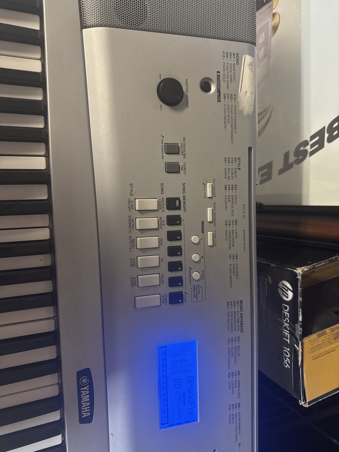 Yamaha DGX-230 Portable Keyboard - photo 5
