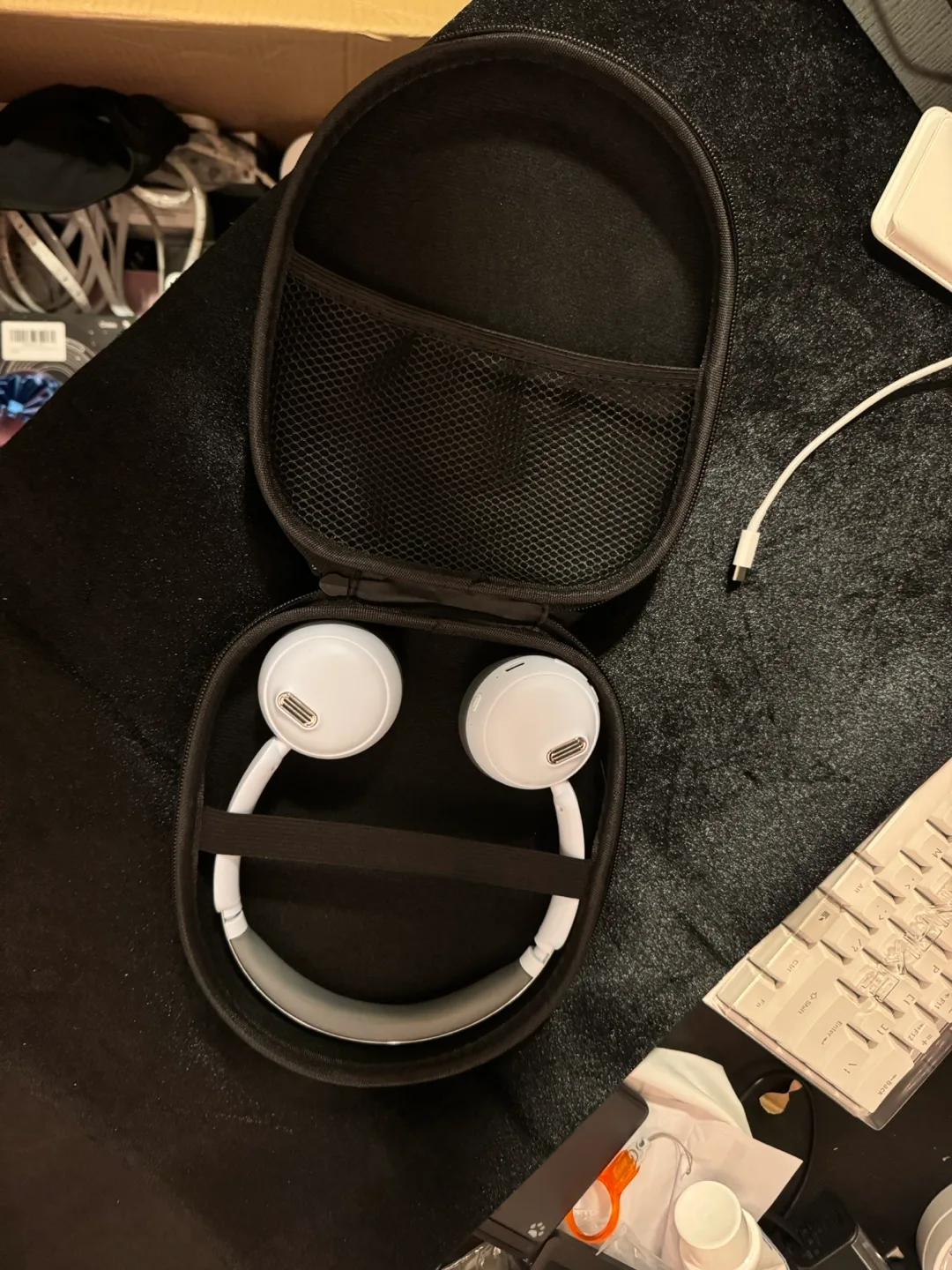 Fingertime Retro Bluetooth Headphones - Grey/White thumbnail