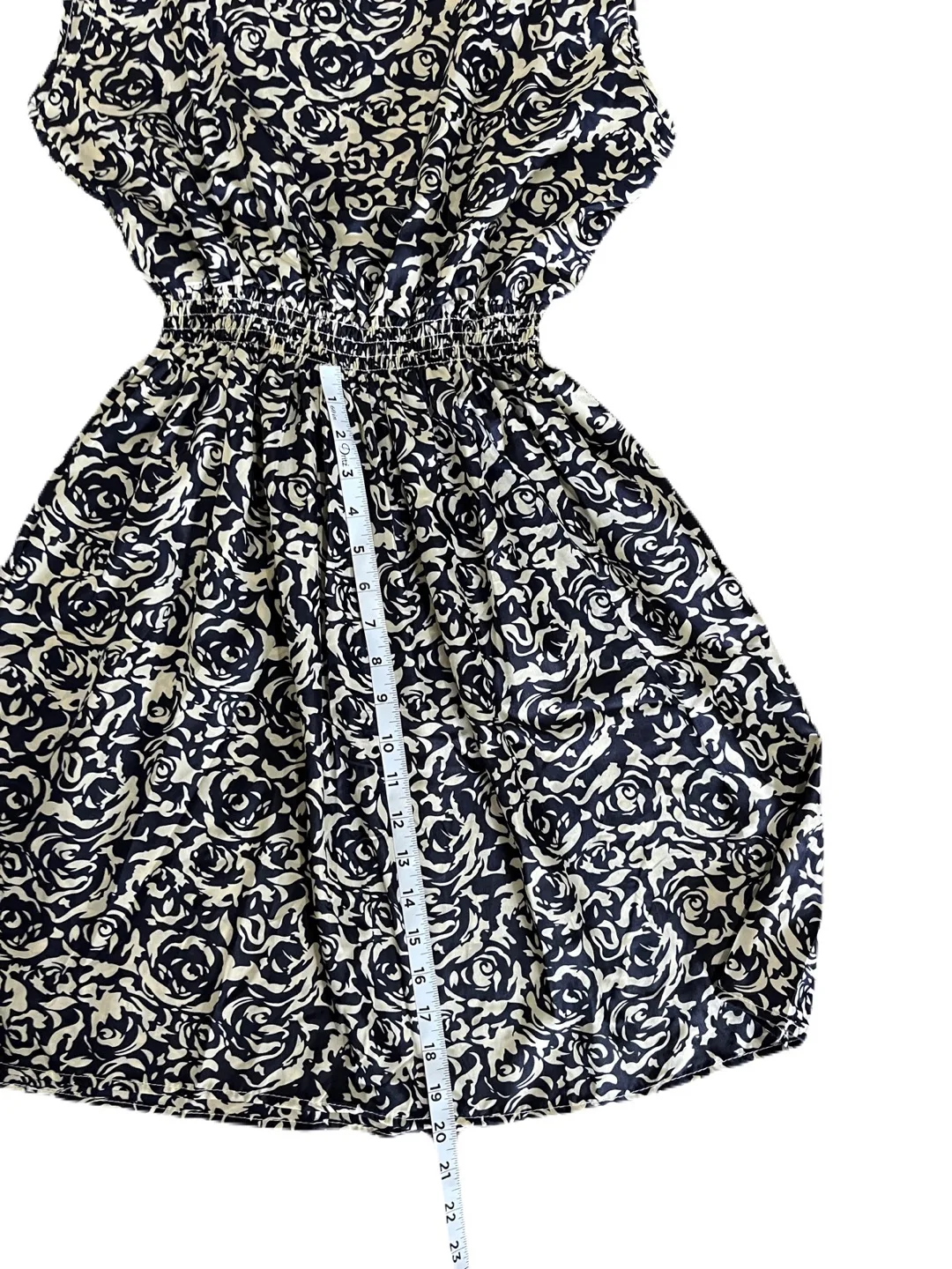 Liva Girl women’s XXL sleeveless floral dress, navy cream roses image indicator(5)