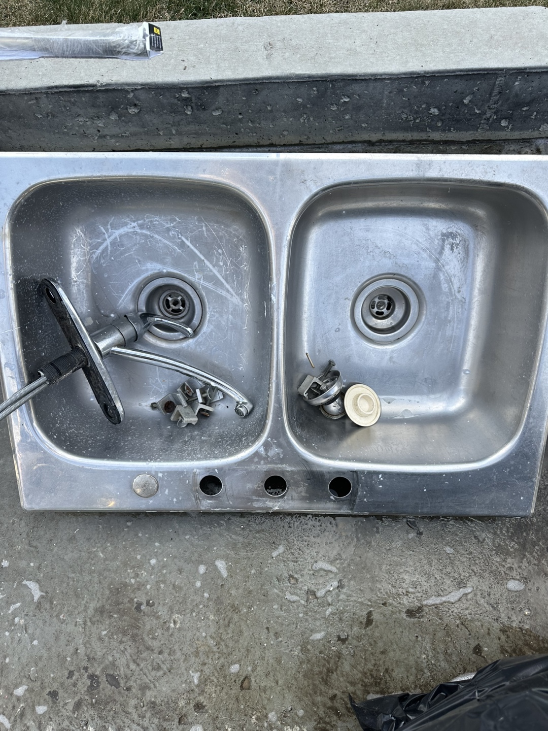 Double Stainless Steel Kitchen Sink