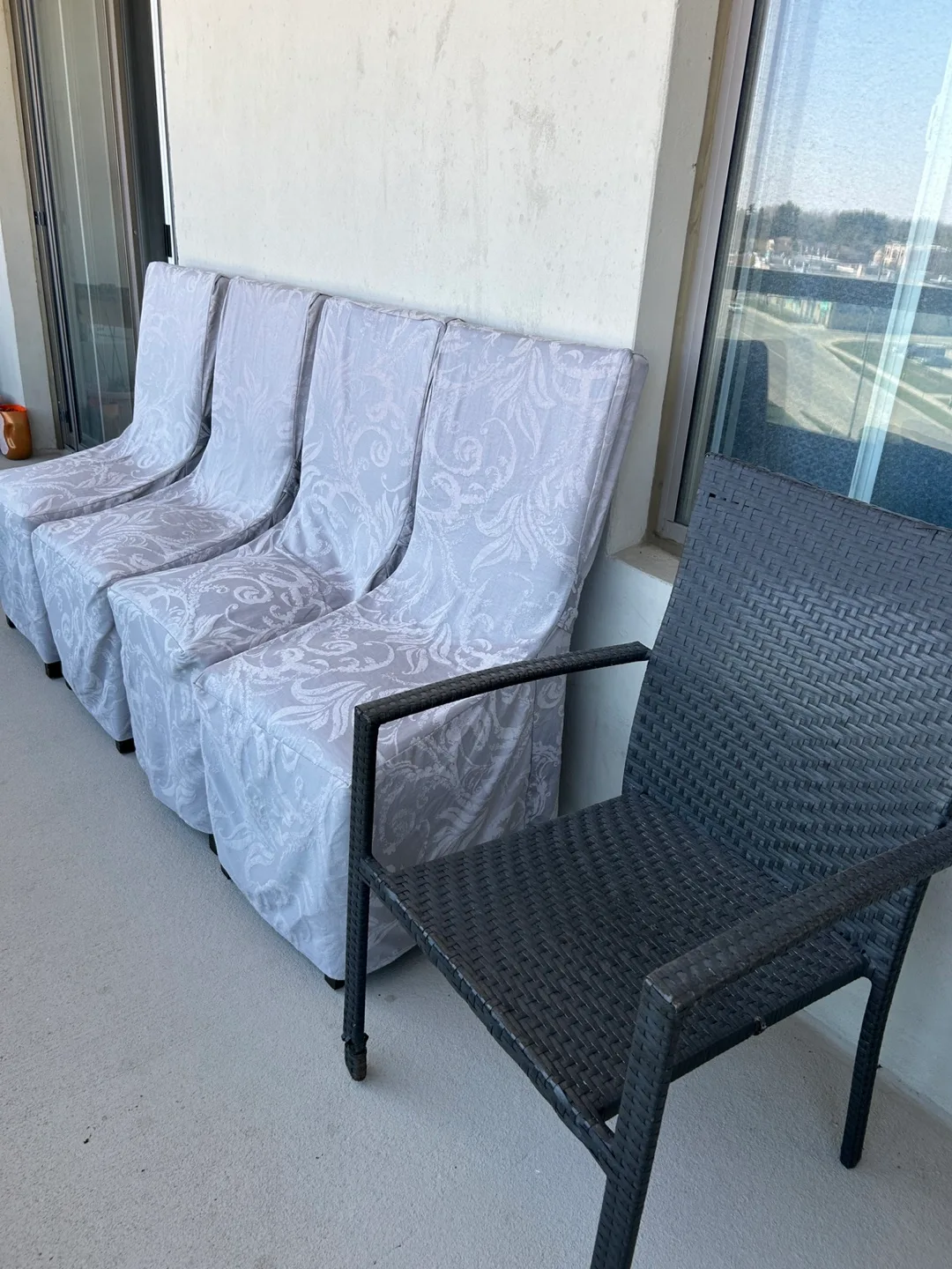4 dining chairs with covers +1 patio chair image indicator(4)