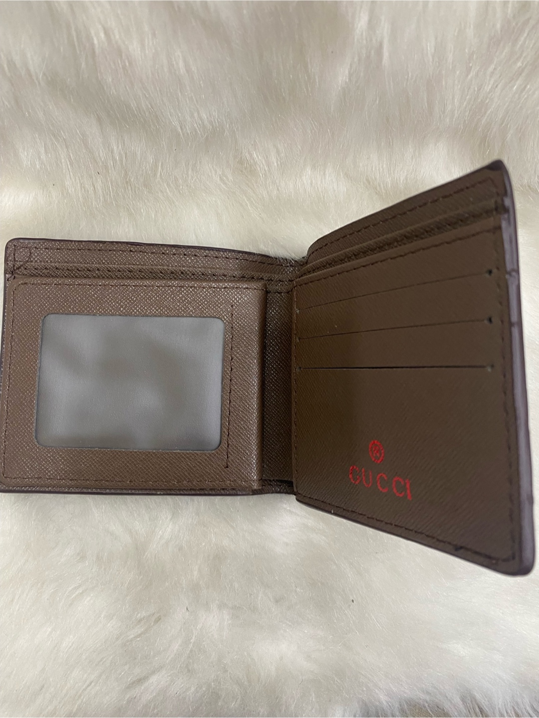 Gucci GG Supreme Bi-fold Wallet - photo 2