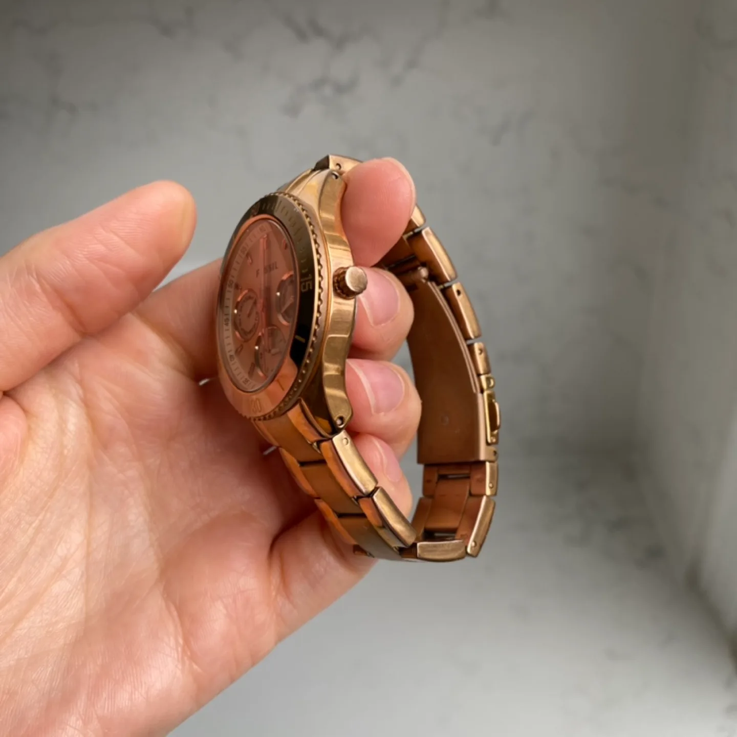 Women’s Fossil Rose Gold Tone Watch image indicator(4)