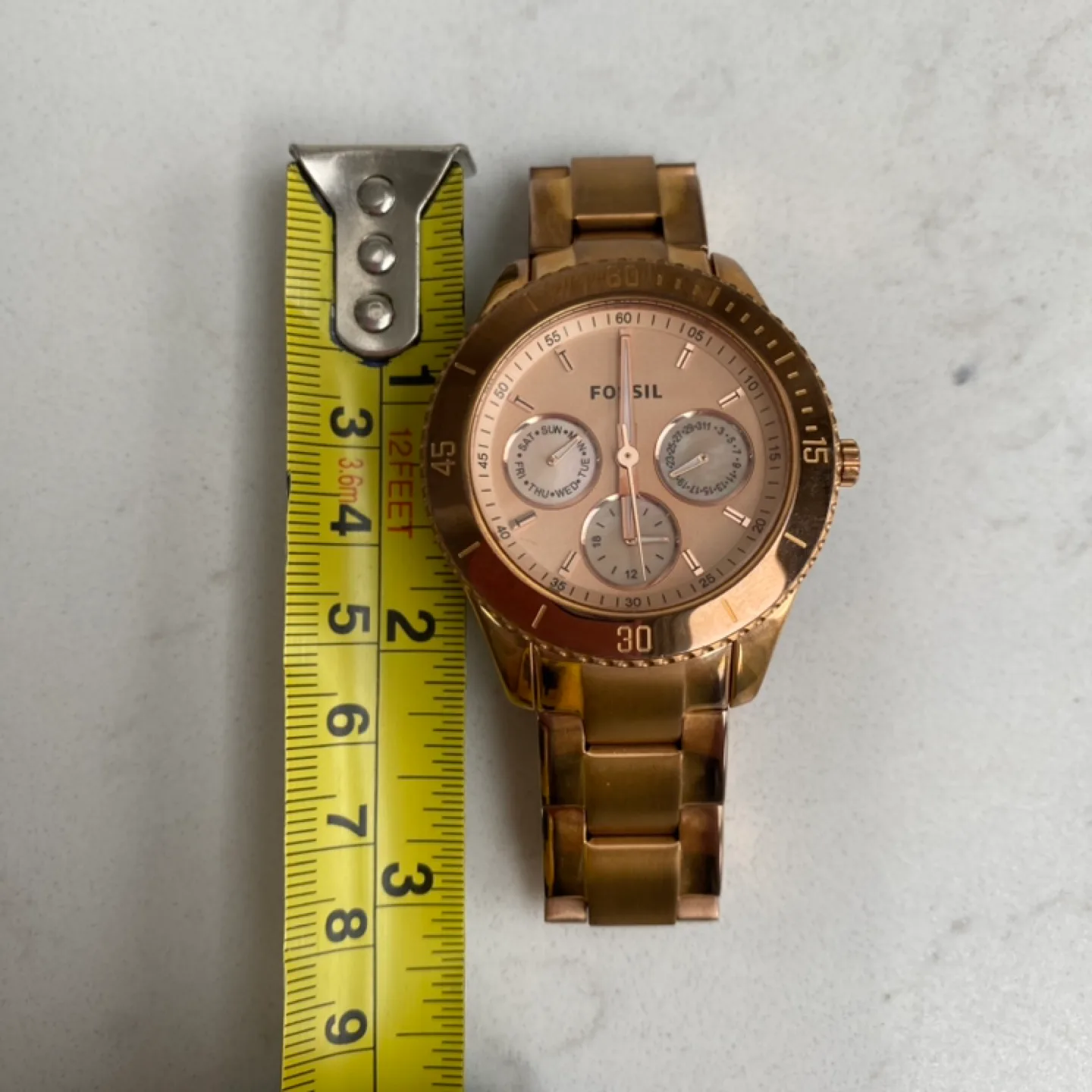 Women’s Fossil Rose Gold Tone Watch image indicator(8)