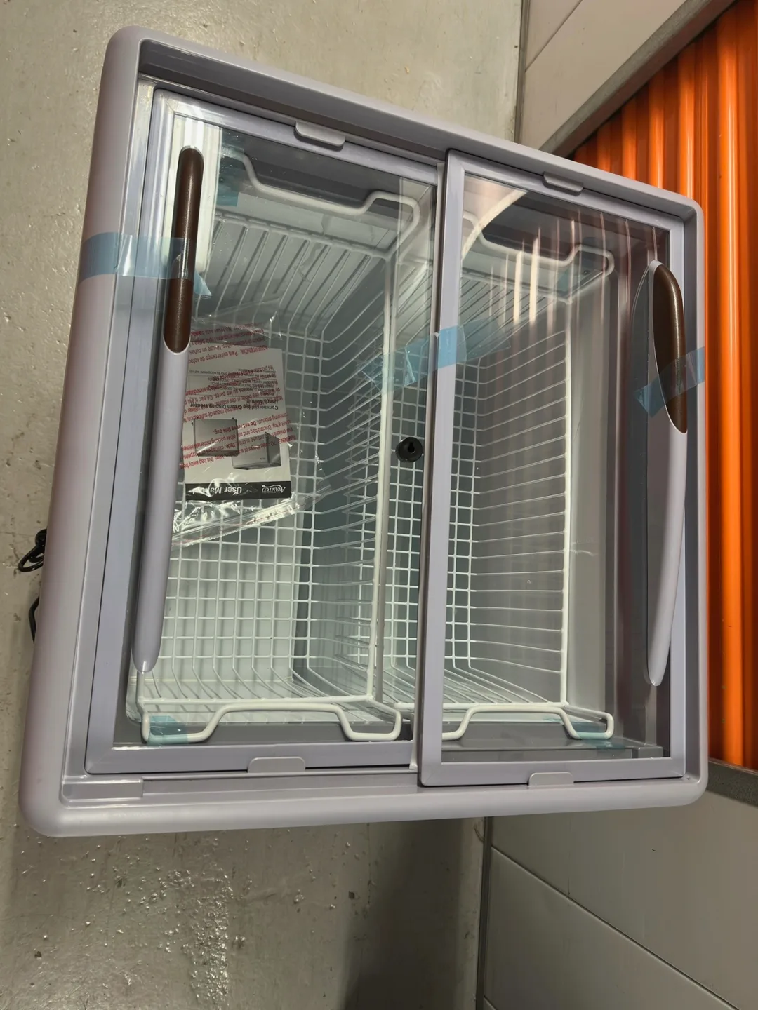 AvantiCo 36" Display Freezer - Excellent Condition image indicator(2)