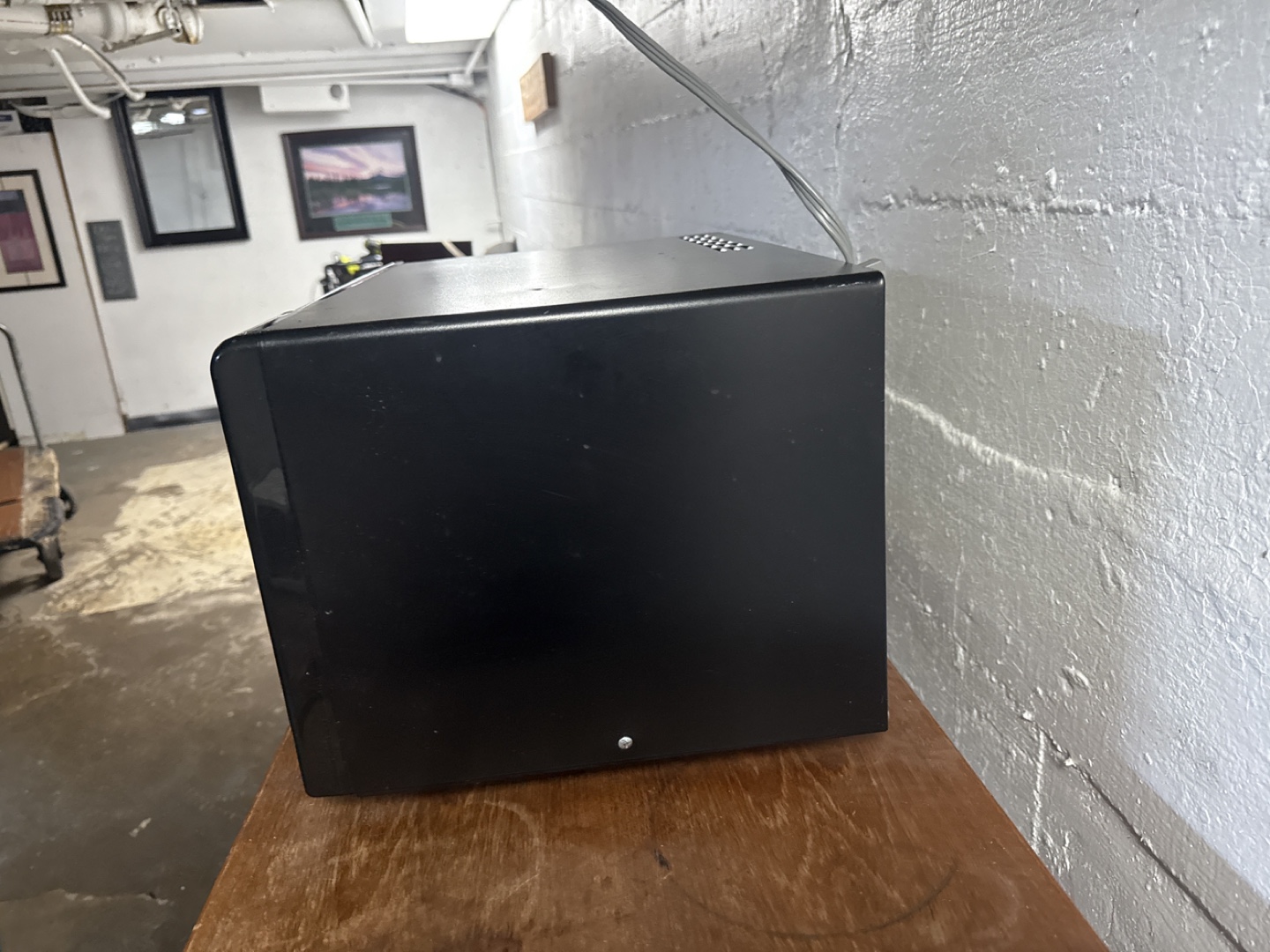 Emerson 900-Watt Microwave - photo 3