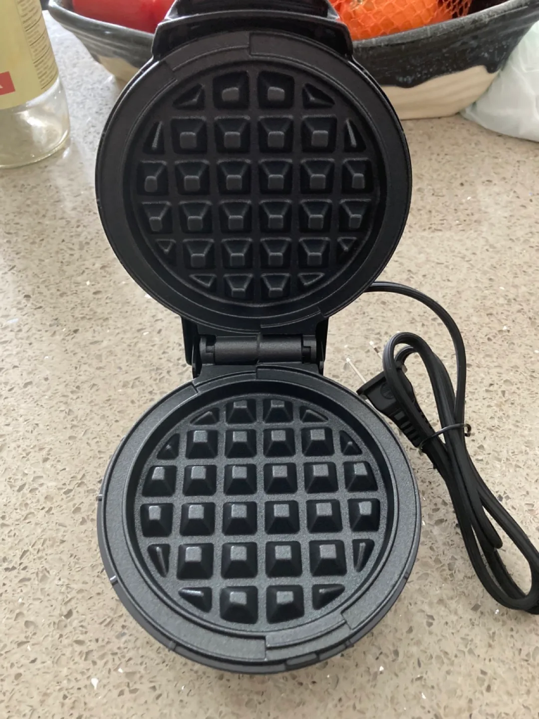 Dash Mini Waffle Maker image indicator(2)