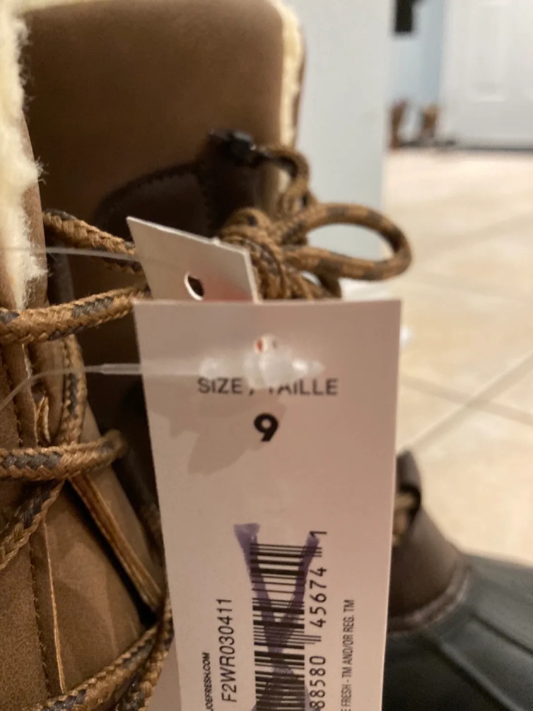 Joe Fresh Women's Size 9 Brown Duck Boots image indicator(3)