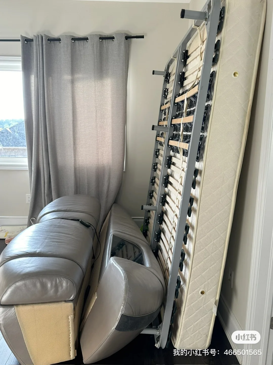 Luxury Leather Sofa Bed with Adjustable Headrests and Storage image indicator(3)