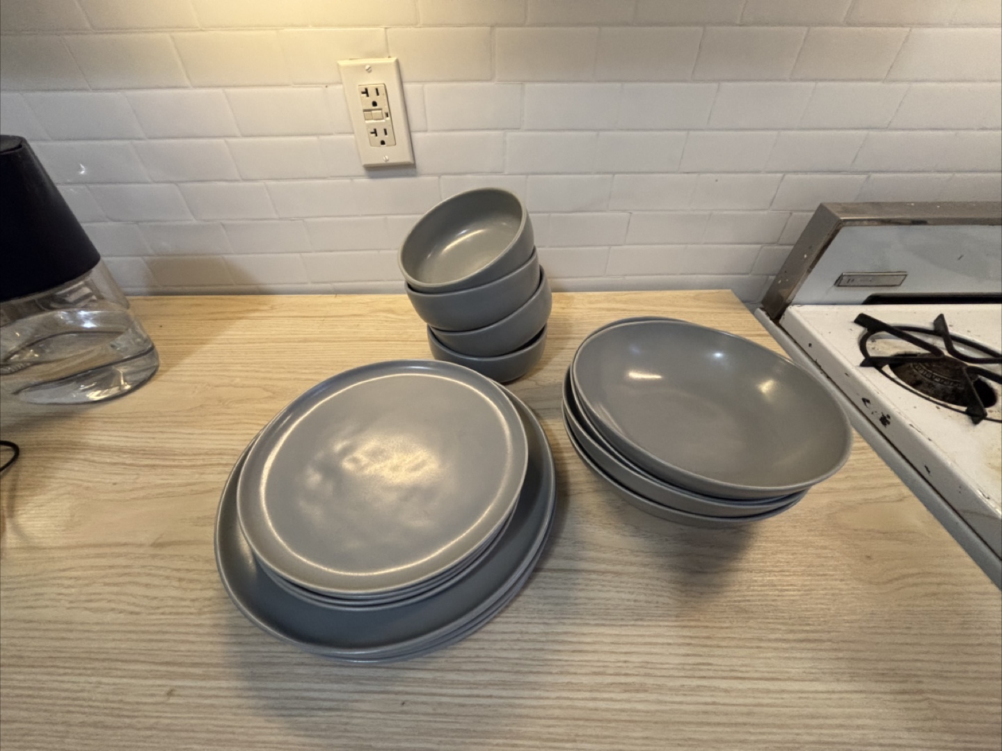 Fable Dinnerware Set, Dove Grey 🕊️ LIKE NEW - photo 3
